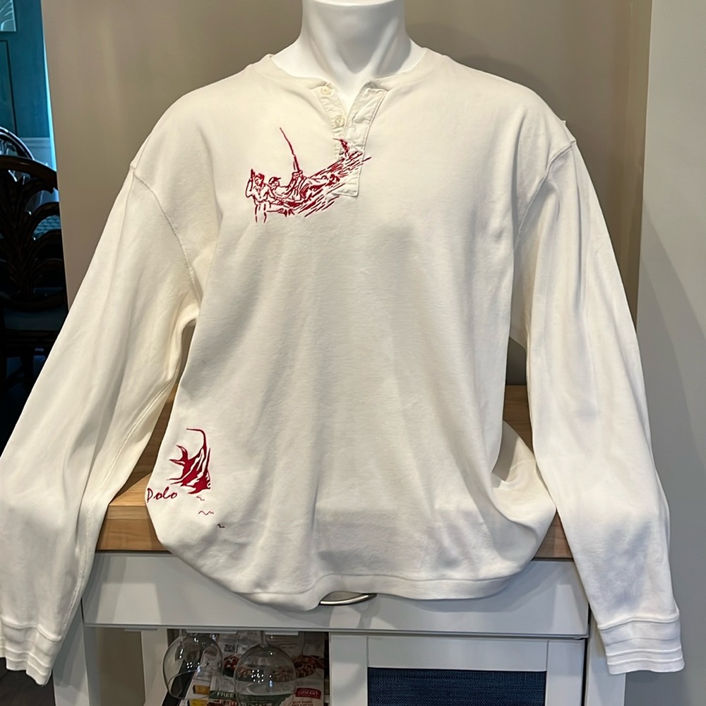 Sweat shirt